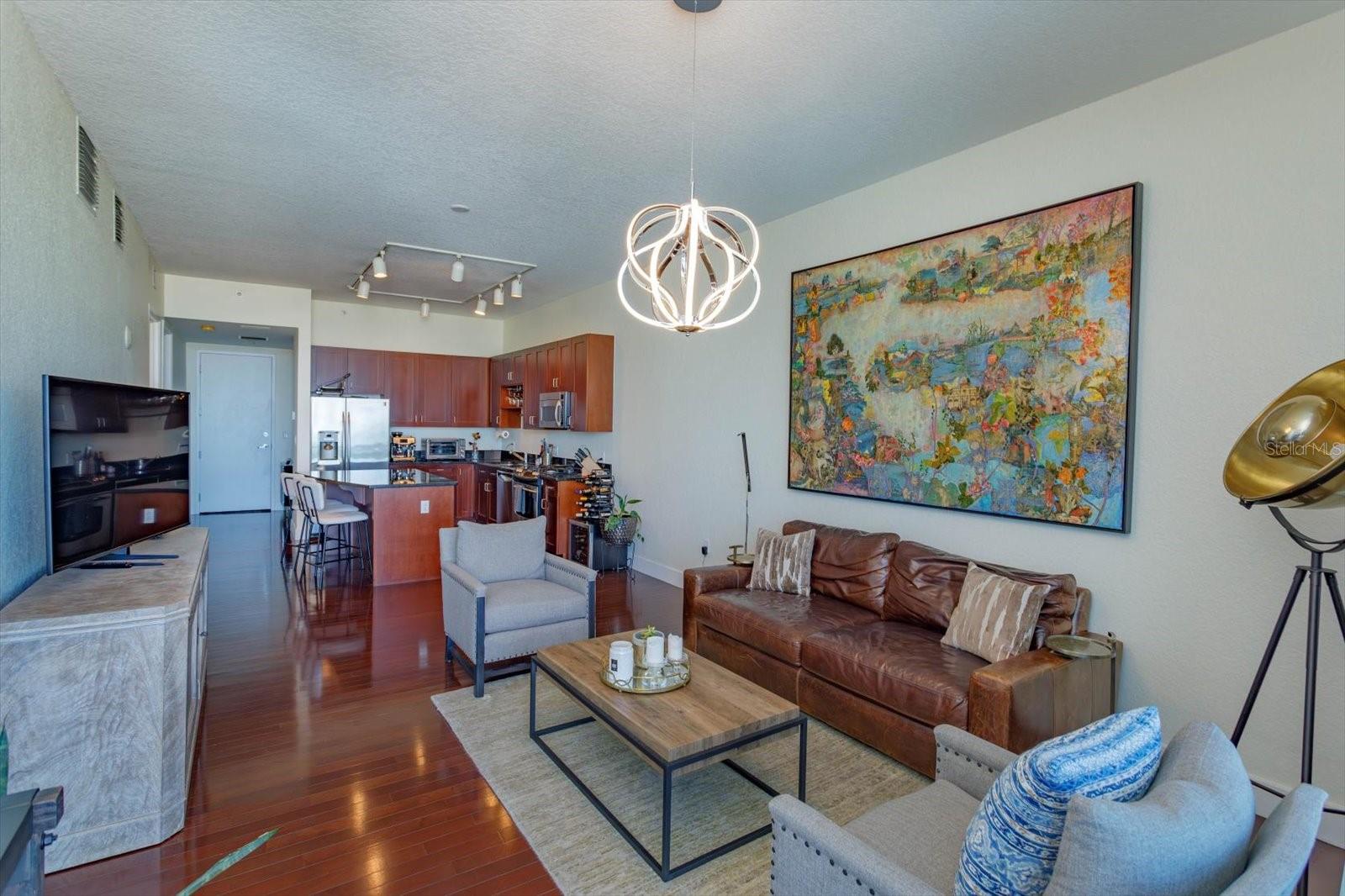 Image 10 of 29 For 150 Robinson Street 23b