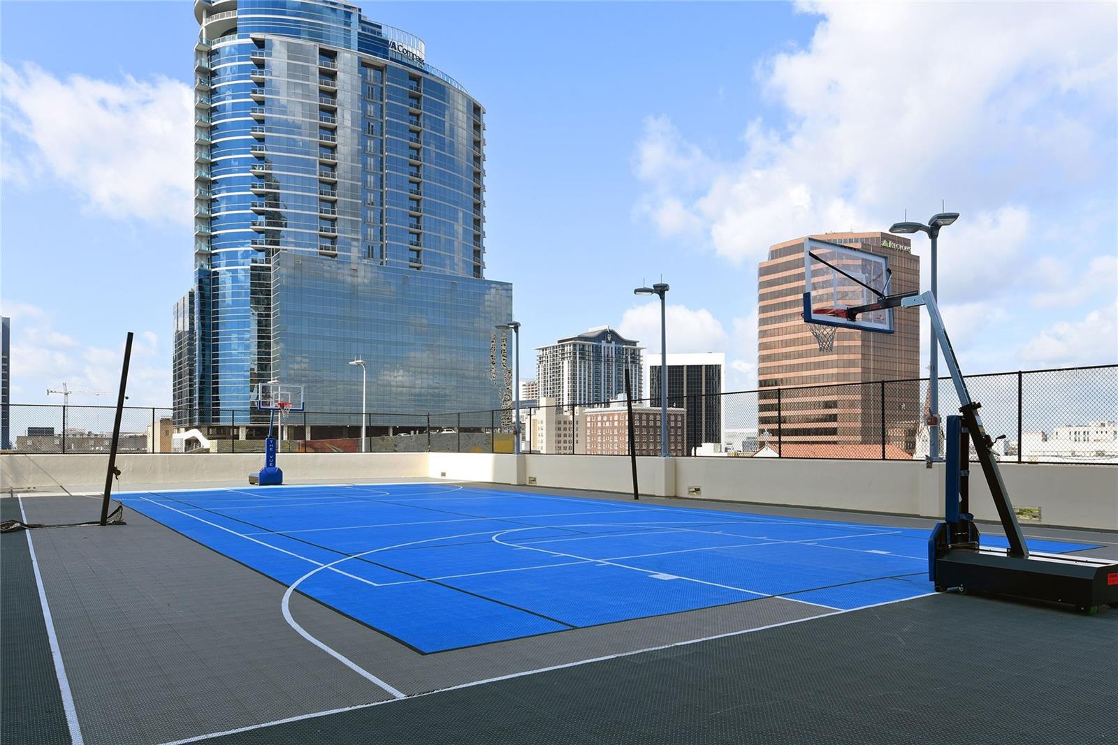 Image 24 of 29 For 150 Robinson Street 23b