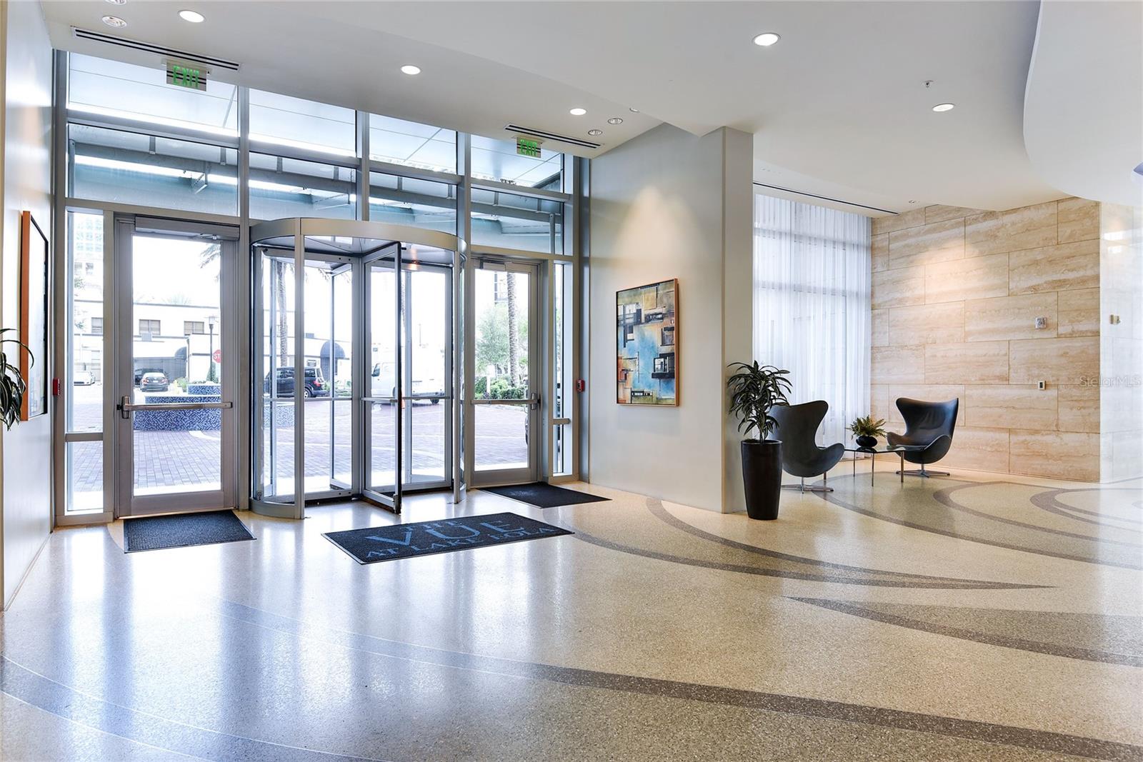 Image 27 of 29 For 150 Robinson Street 23b