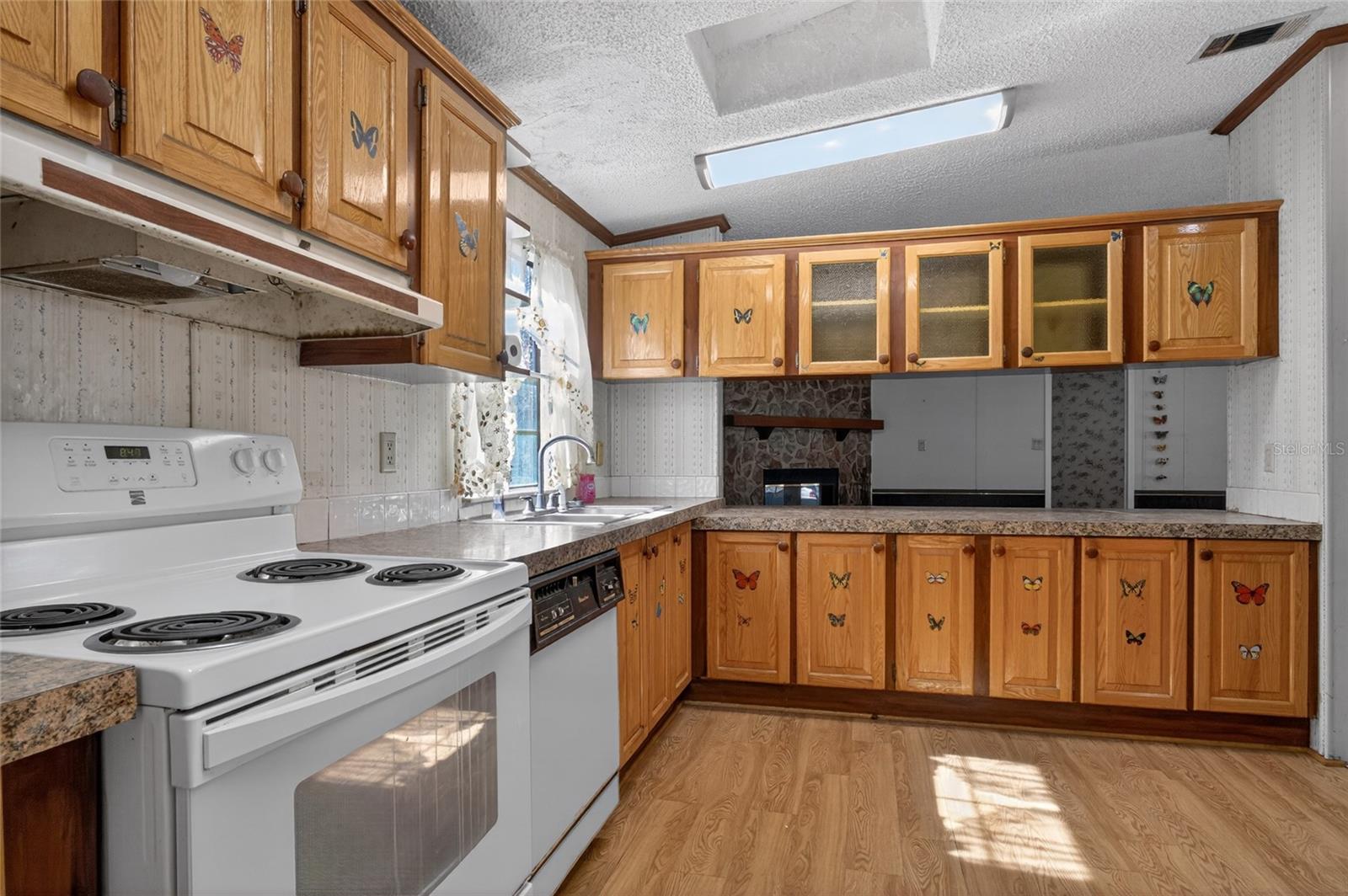 Image 12 of 45 For 3018 Linda Drive