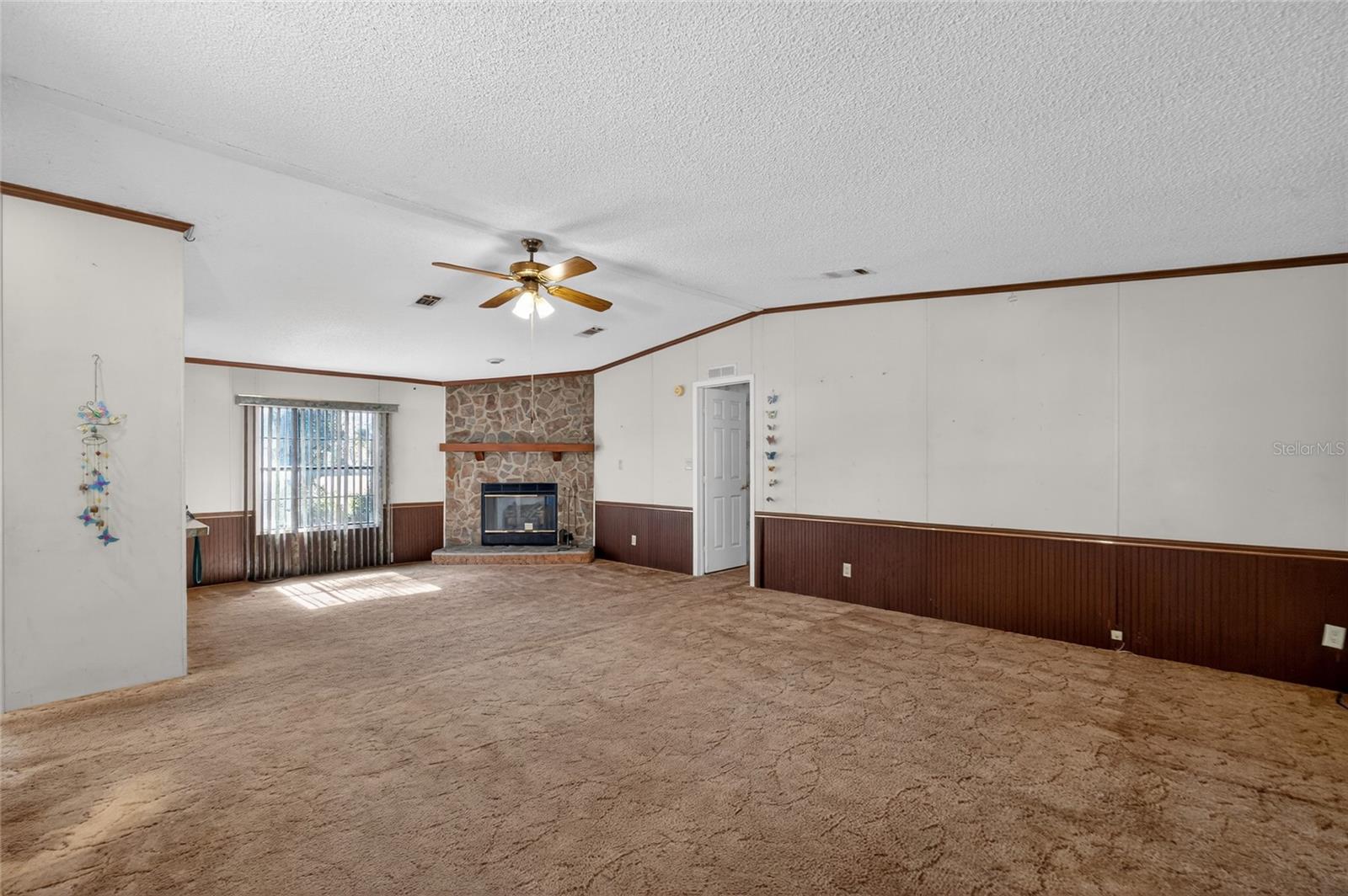 Image 16 of 45 For 3018 Linda Drive