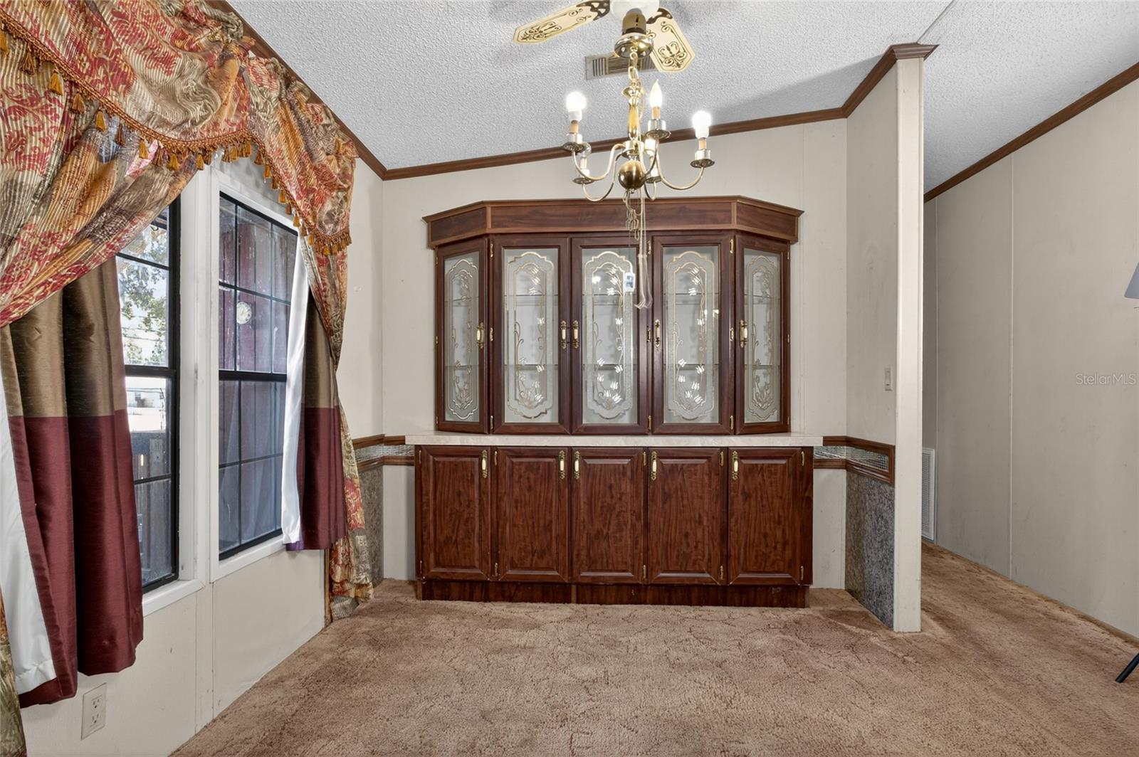 Image 19 of 45 For 3018 Linda Drive