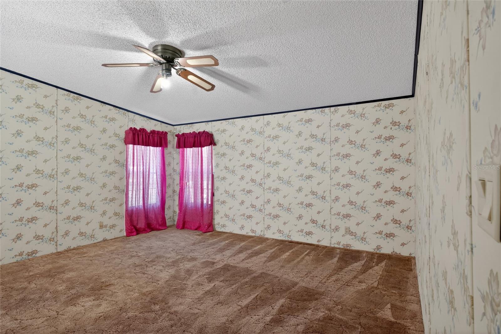 Image 21 of 45 For 3018 Linda Drive