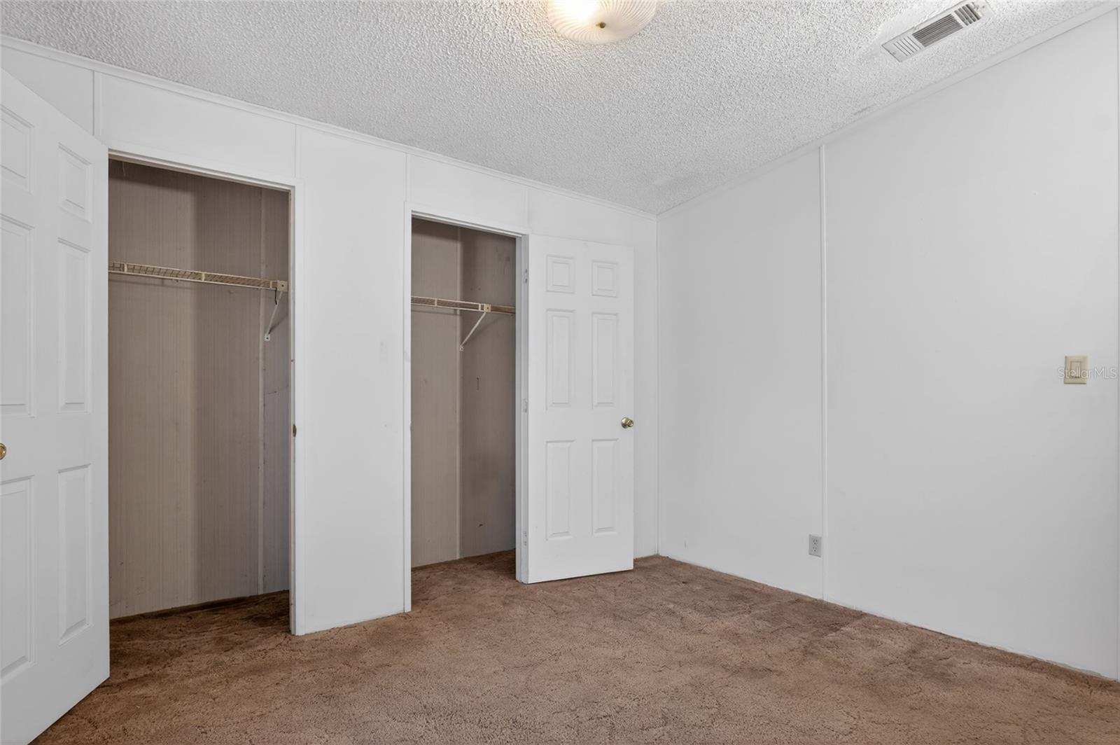 Image 33 of 45 For 3018 Linda Drive