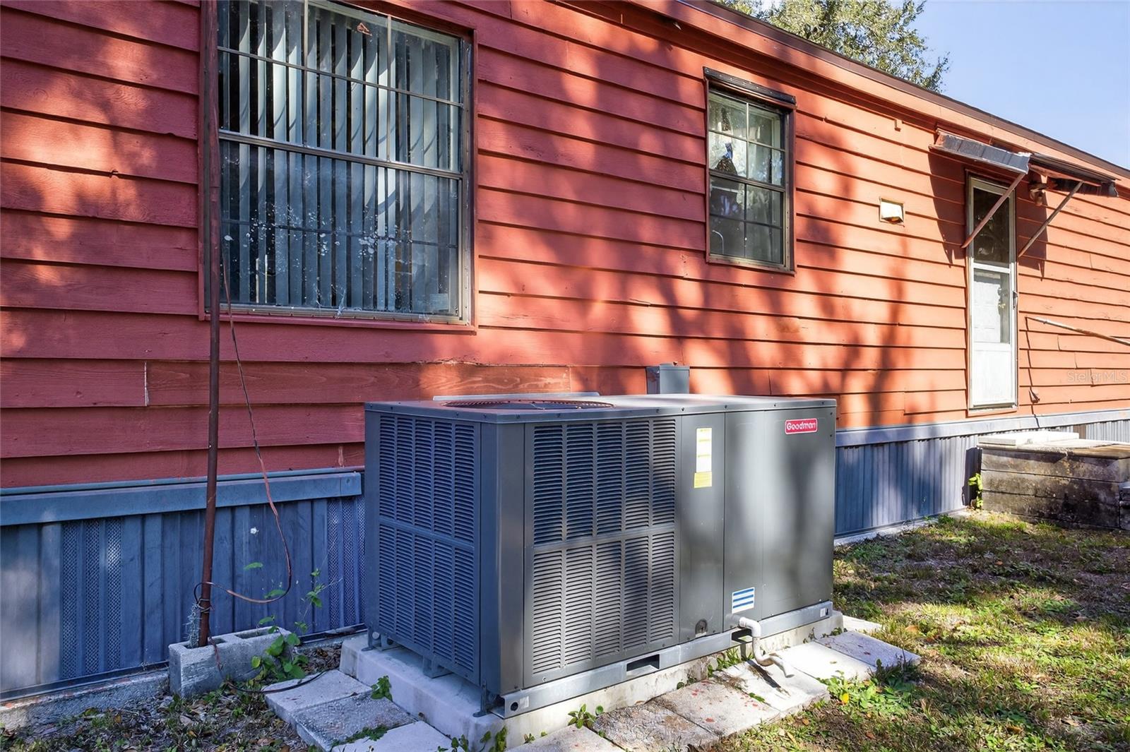 Image 39 of 45 For 3018 Linda Drive