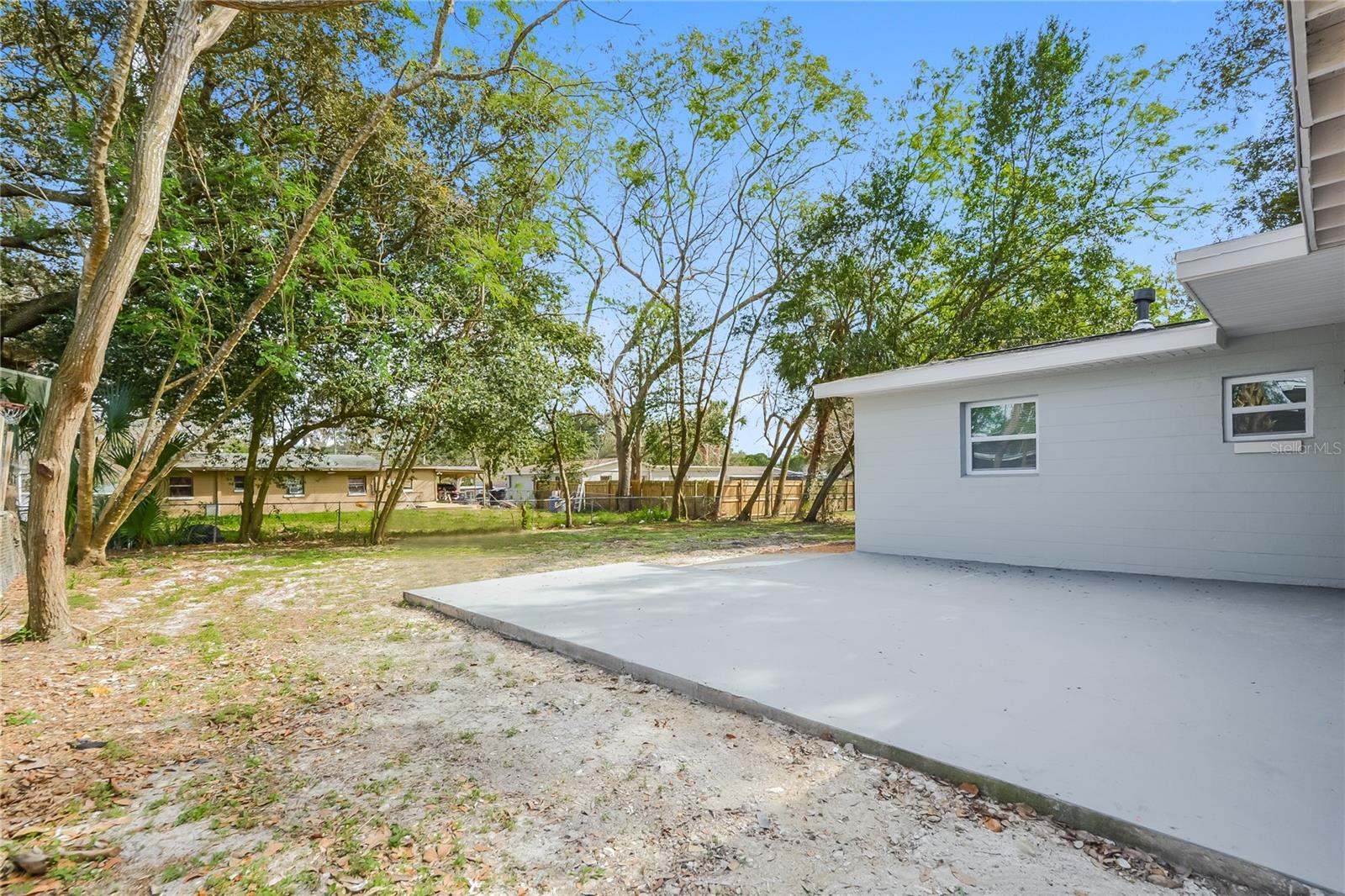 Image 13 of 16 For 1070 Emerald Drive