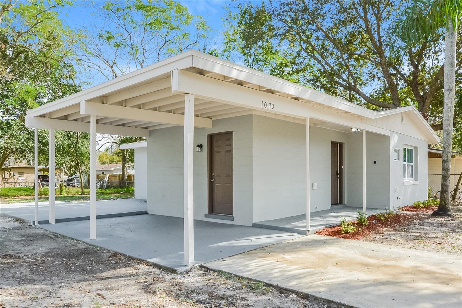 Image 2 of 16 For 1070 Emerald Drive