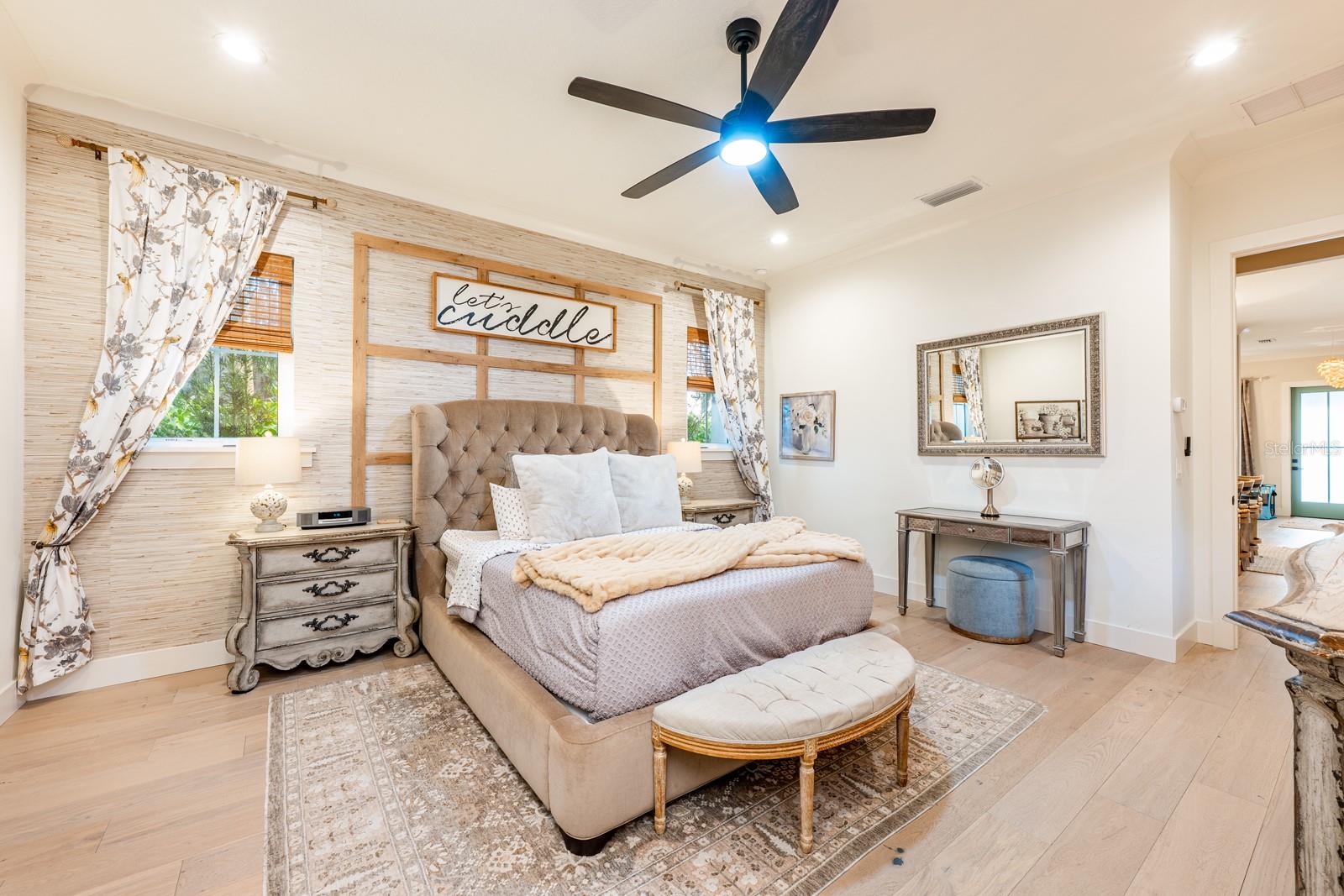 Image 16 of 41 For 740 Garden West Terrace