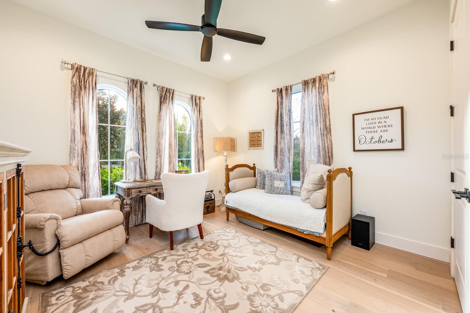 Image 22 of 41 For 740 Garden West Terrace