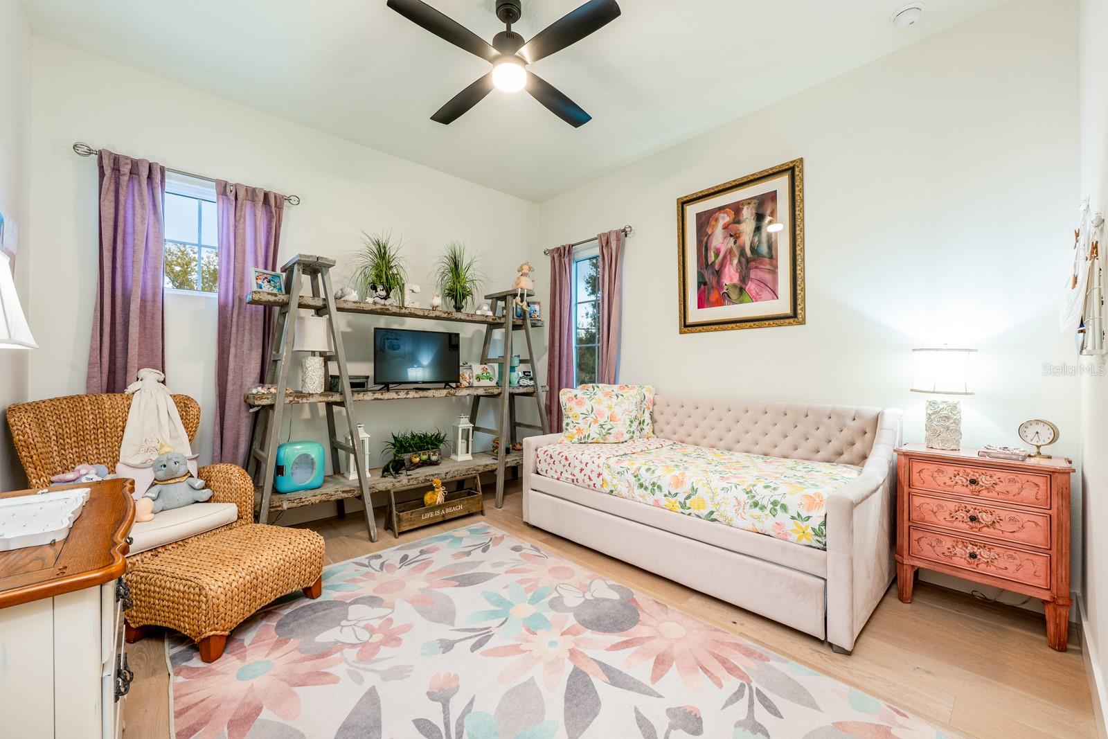 Image 28 of 41 For 740 Garden West Terrace