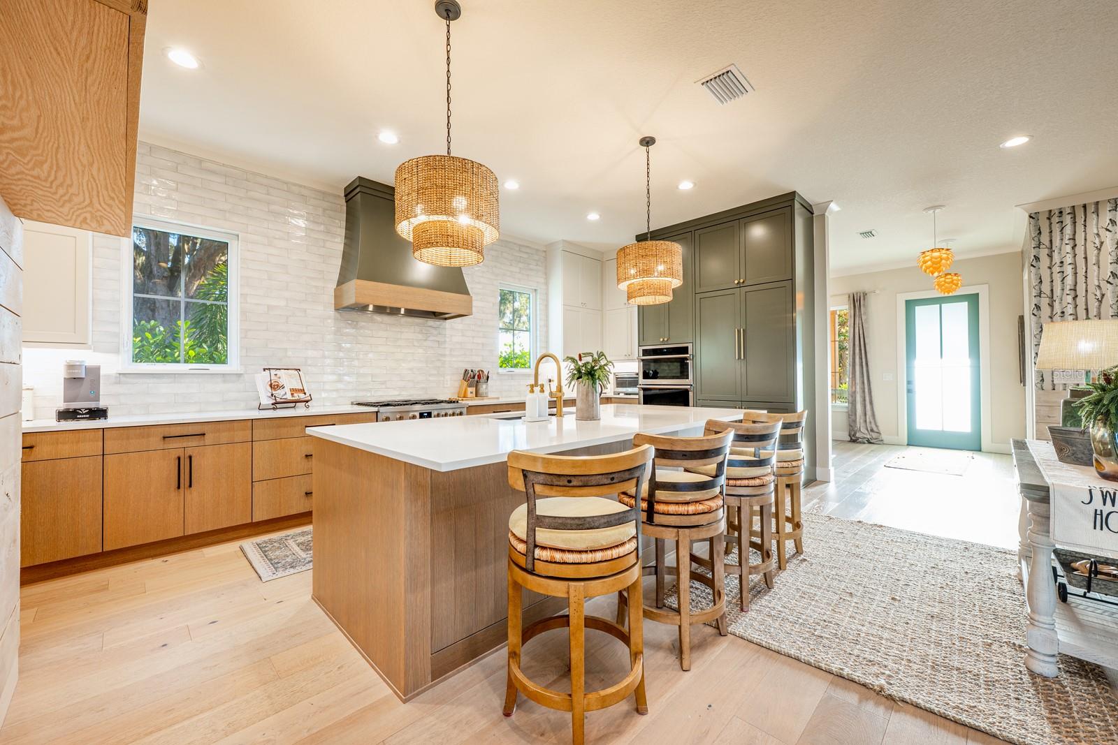 Image 5 of 41 For 740 Garden West Terrace