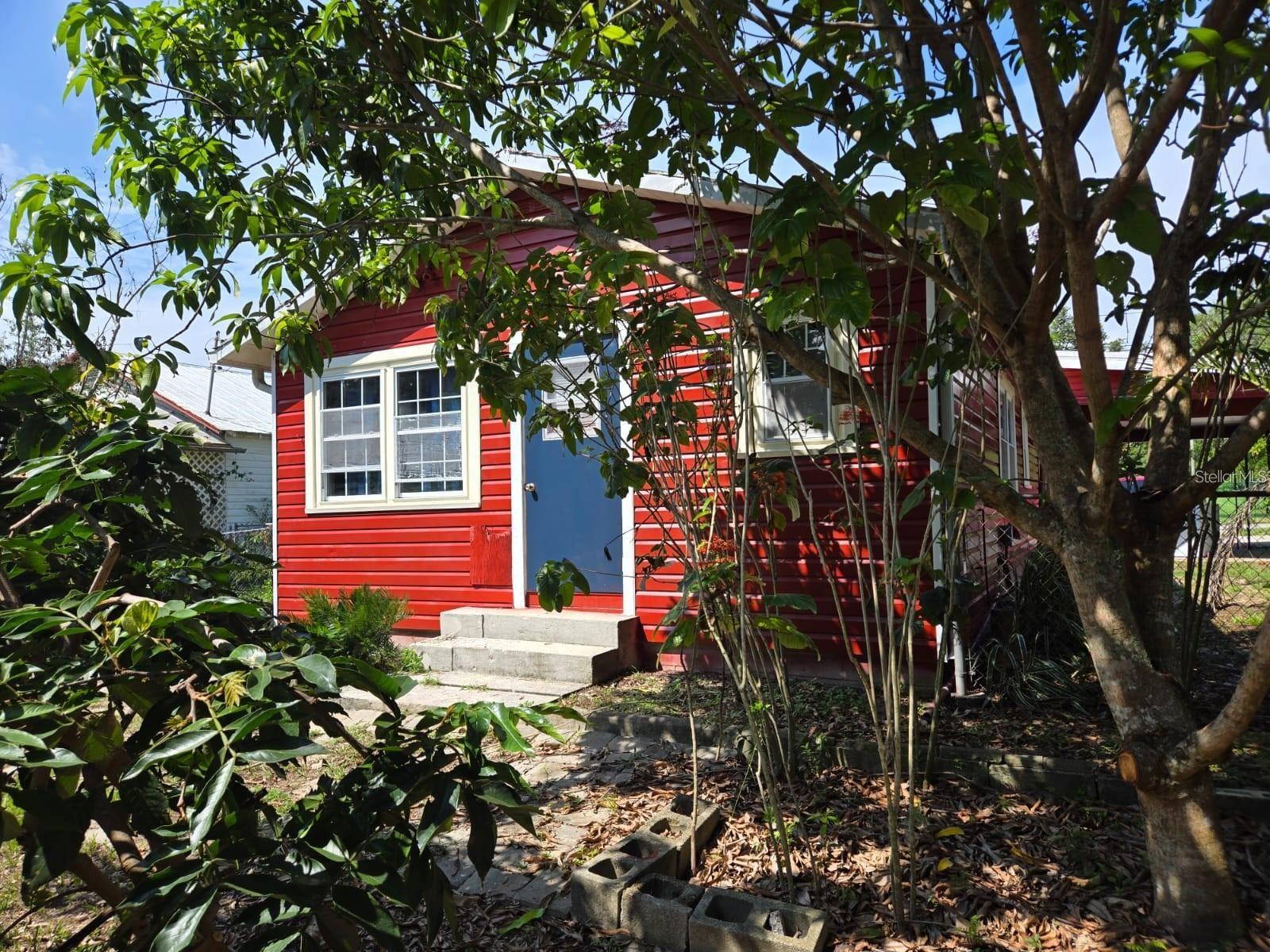 Image 4 of 9 For 10 Mccarthy Avenue