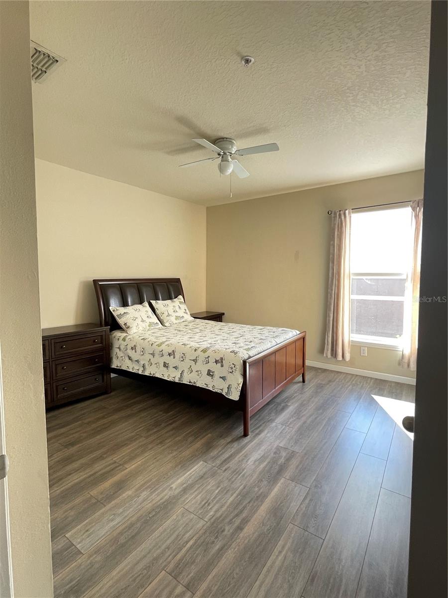 Image 9 of 15 For 8848 Villa View Circle 306