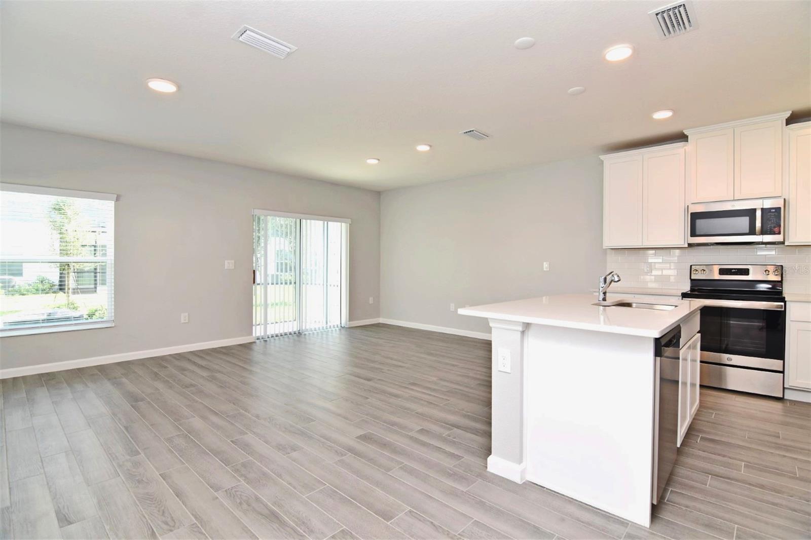 Image 10 of 42 For 4365 Campsite Loop