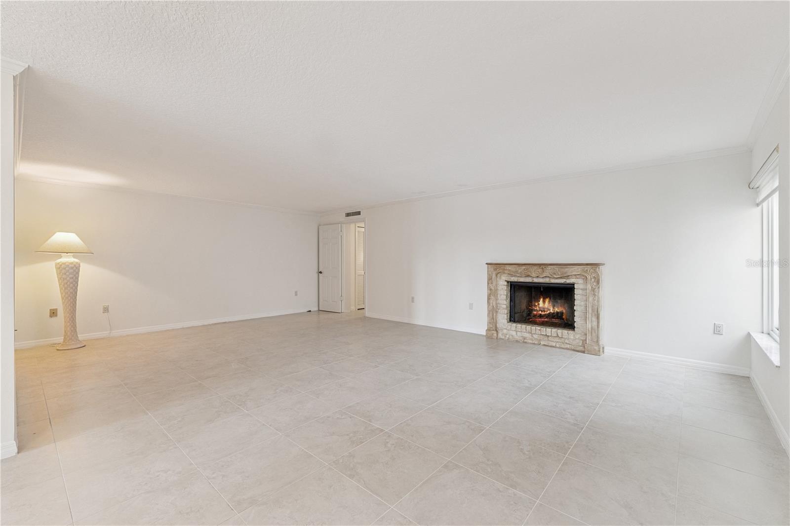 Image 16 of 52 For 6204 Masters Boulevard 202