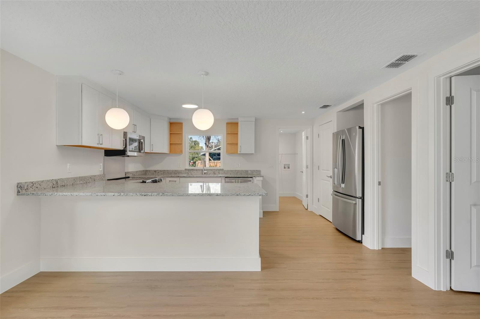 Image 13 of 29 For 1303 Stowe Avenue