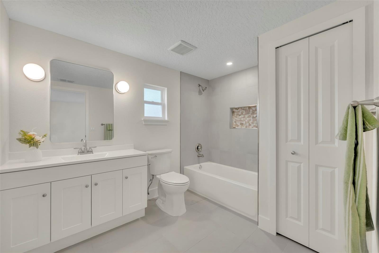 Image 18 of 29 For 1303 Stowe Avenue