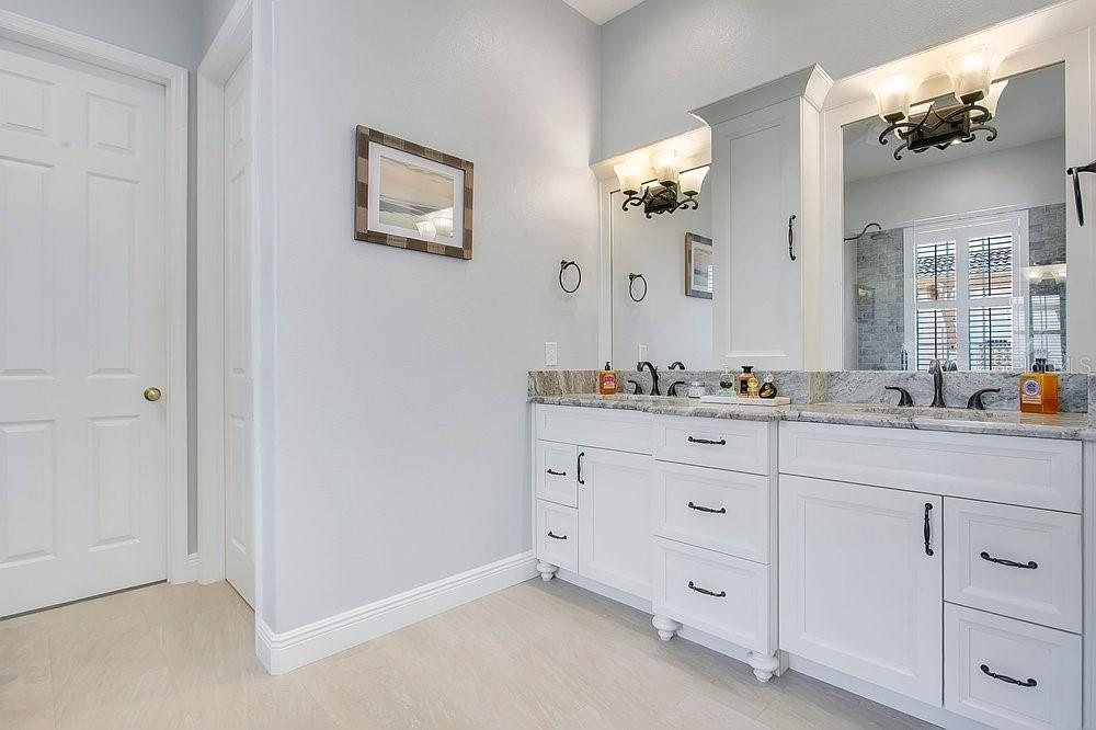 Image 15 of 37 For 4485 Trapp Lane