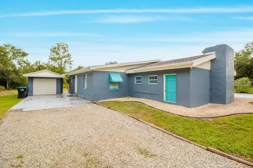 Image 2 of 33 For 1731 Grayson Drive