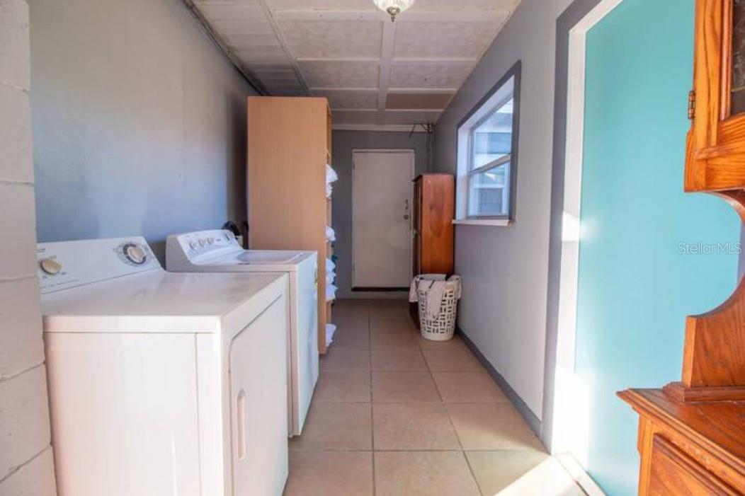 Image 21 of 33 For 1731 Grayson Drive