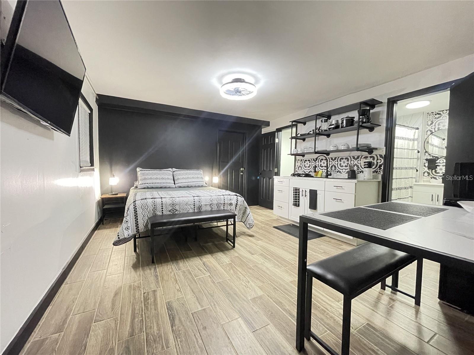 Image 26 of 33 For 1731 Grayson Drive