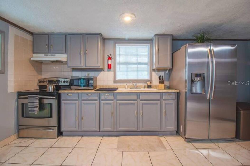 Image 5 of 33 For 1731 Grayson Drive