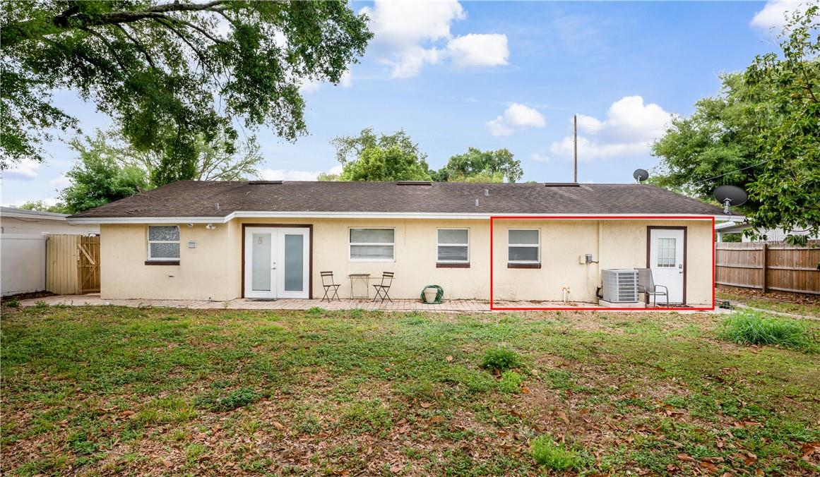 Listing photo id 22 for 2721 Raeford Road