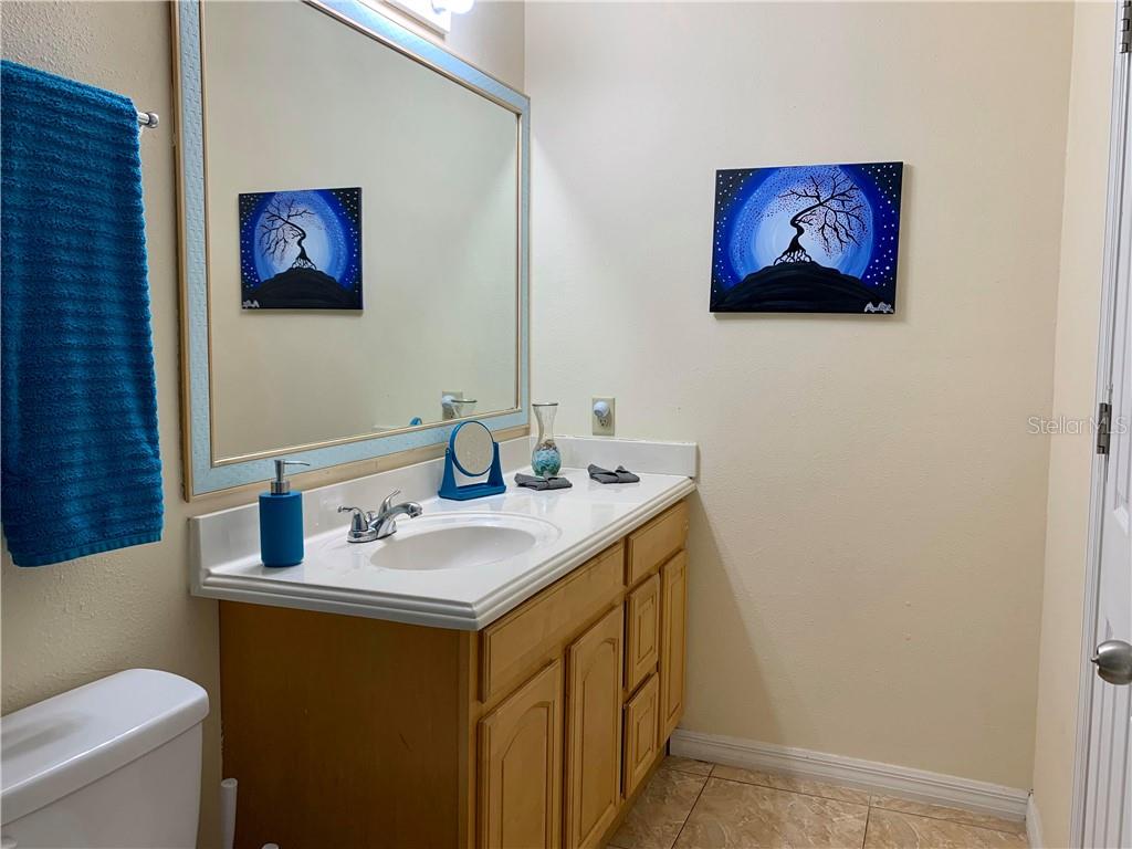 Listing photo id 27 for 2721 Raeford Road