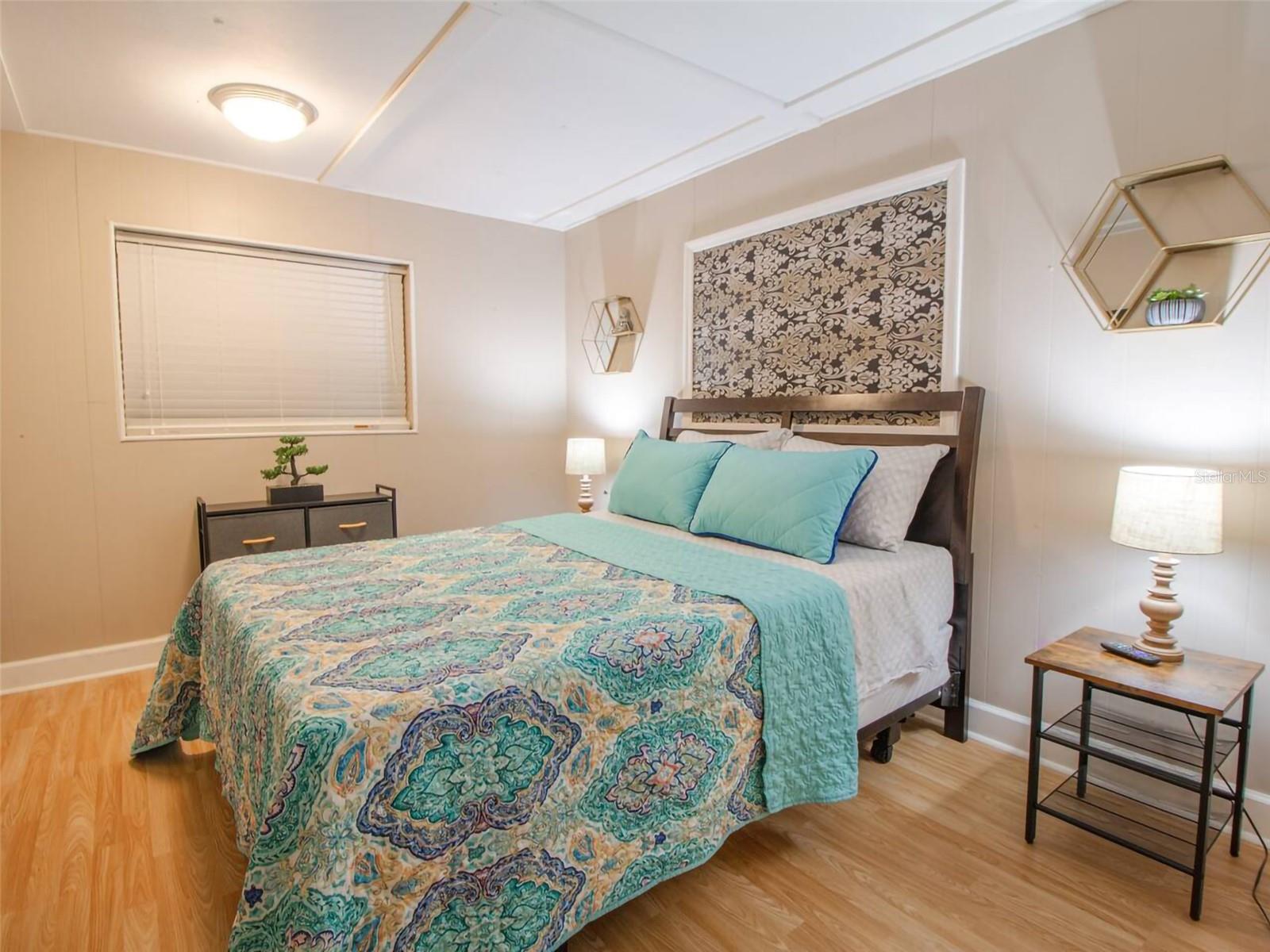 Image 15 of 38 For 1245 Catalpa Lane