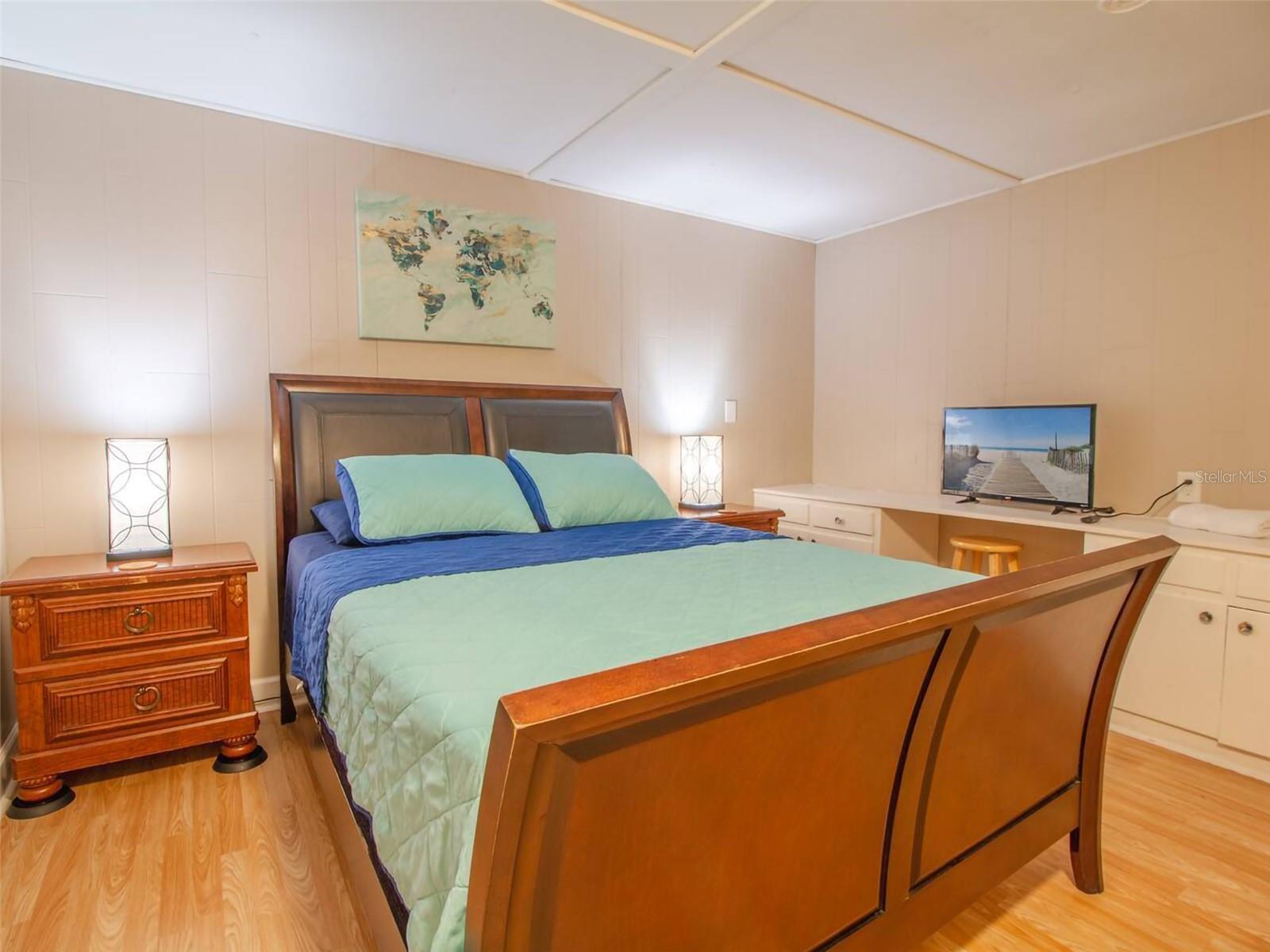 Image 18 of 38 For 1245 Catalpa Lane