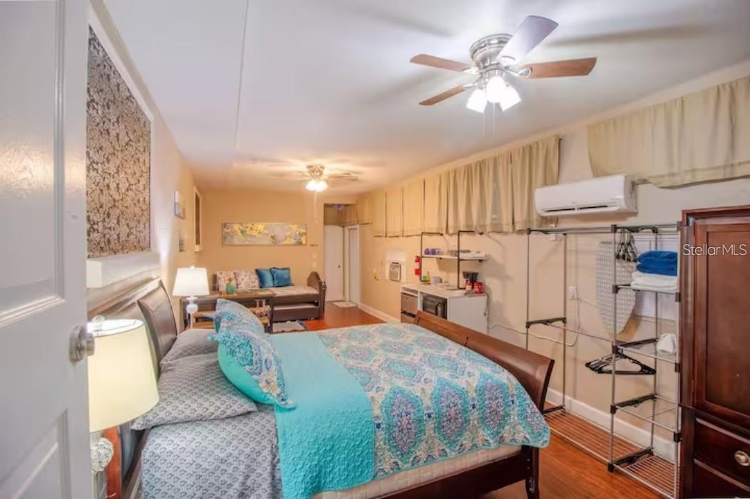 Image 24 of 38 For 1245 Catalpa Lane