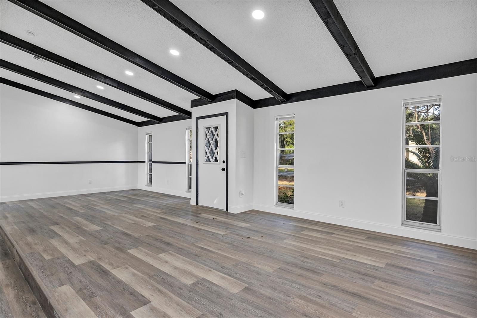 Image 7 of 58 For 3810 22nd Place