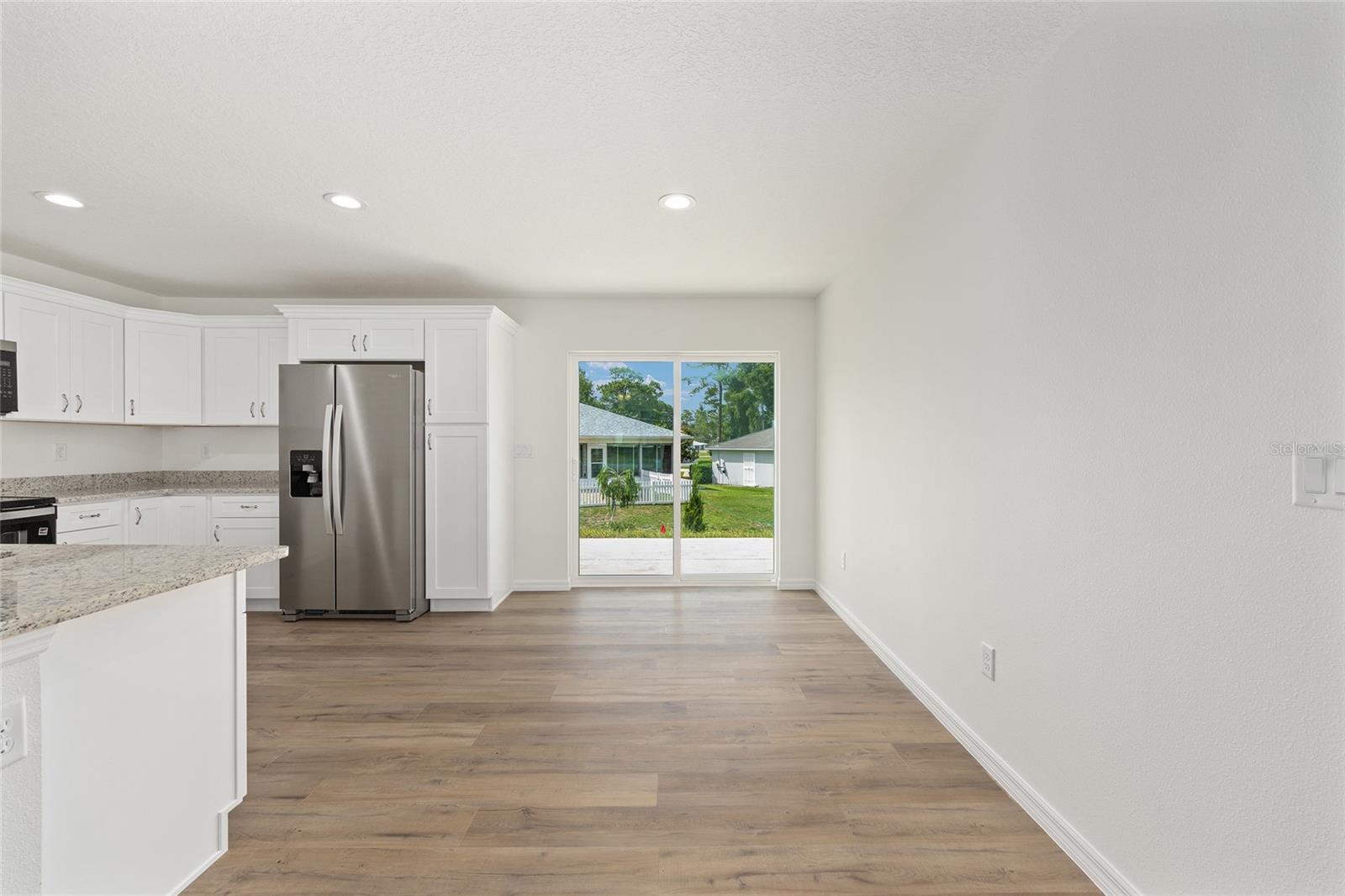 Image 13 of 34 For 62 Malauka Radial