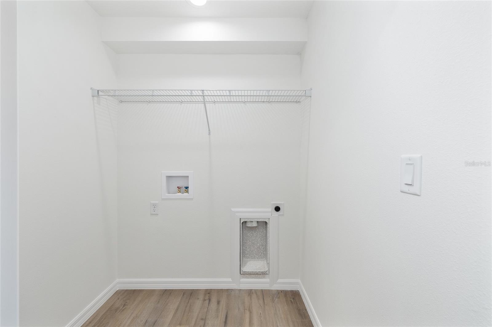 Image 29 of 34 For 62 Malauka Radial