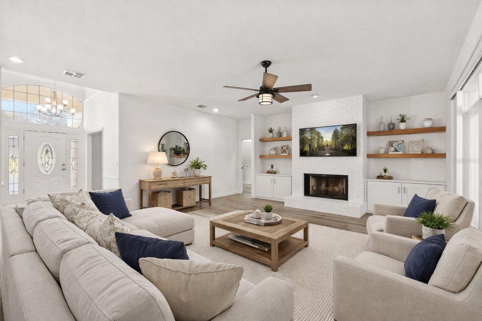 Image 3 of 41 For 2722 Park Royal Drive