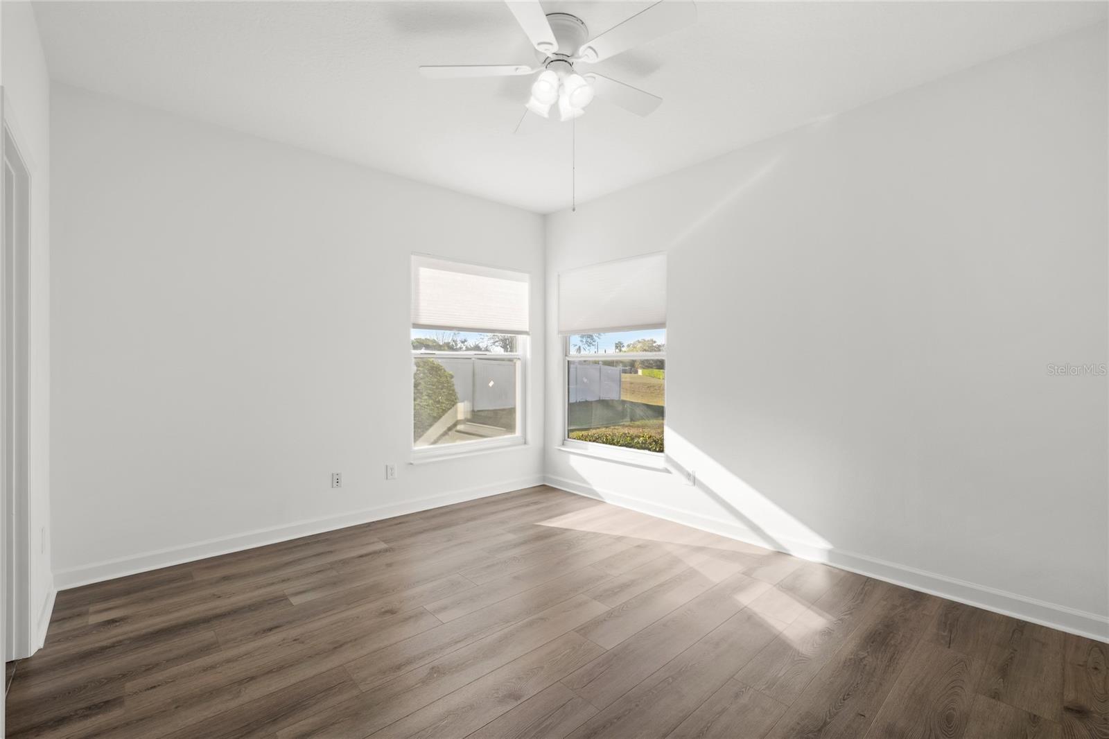 Image 30 of 41 For 2722 Park Royal Drive