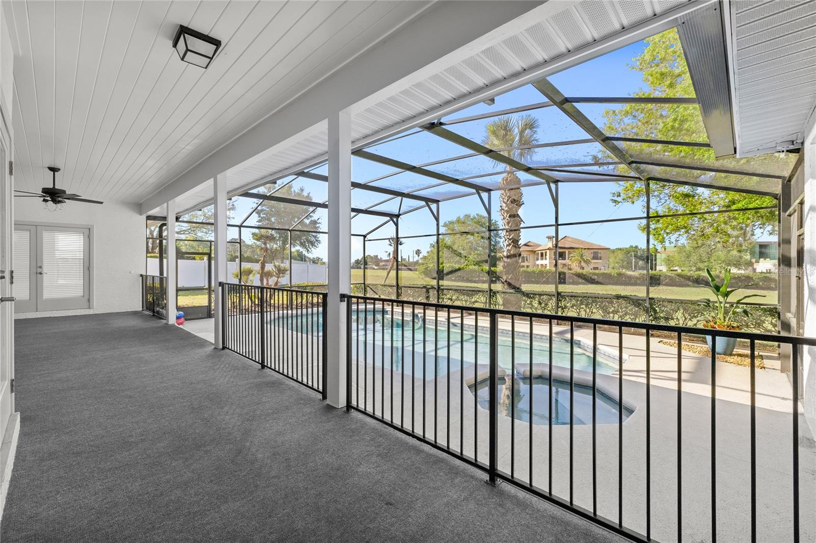 Image 32 of 41 For 2722 Park Royal Drive