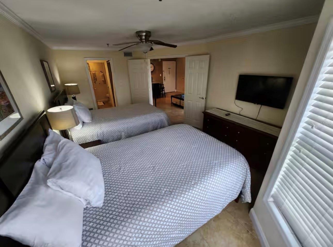 Image 10 of 23 For 3100 Parkway Boulevard 753