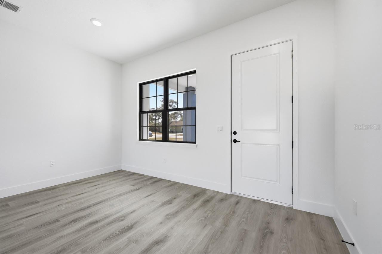 Image 14 of 64 For 2755 140th Loop