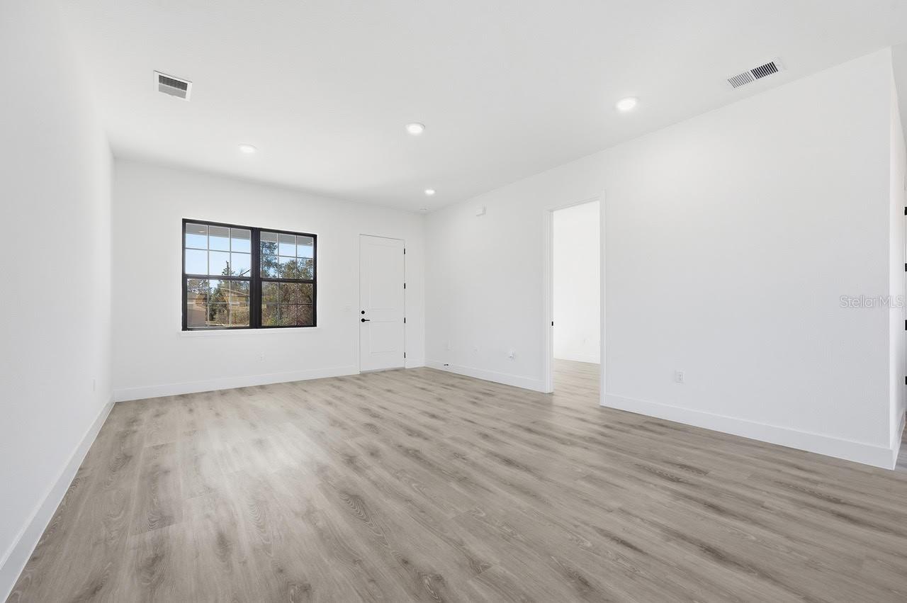 Image 15 of 64 For 2755 140th Loop