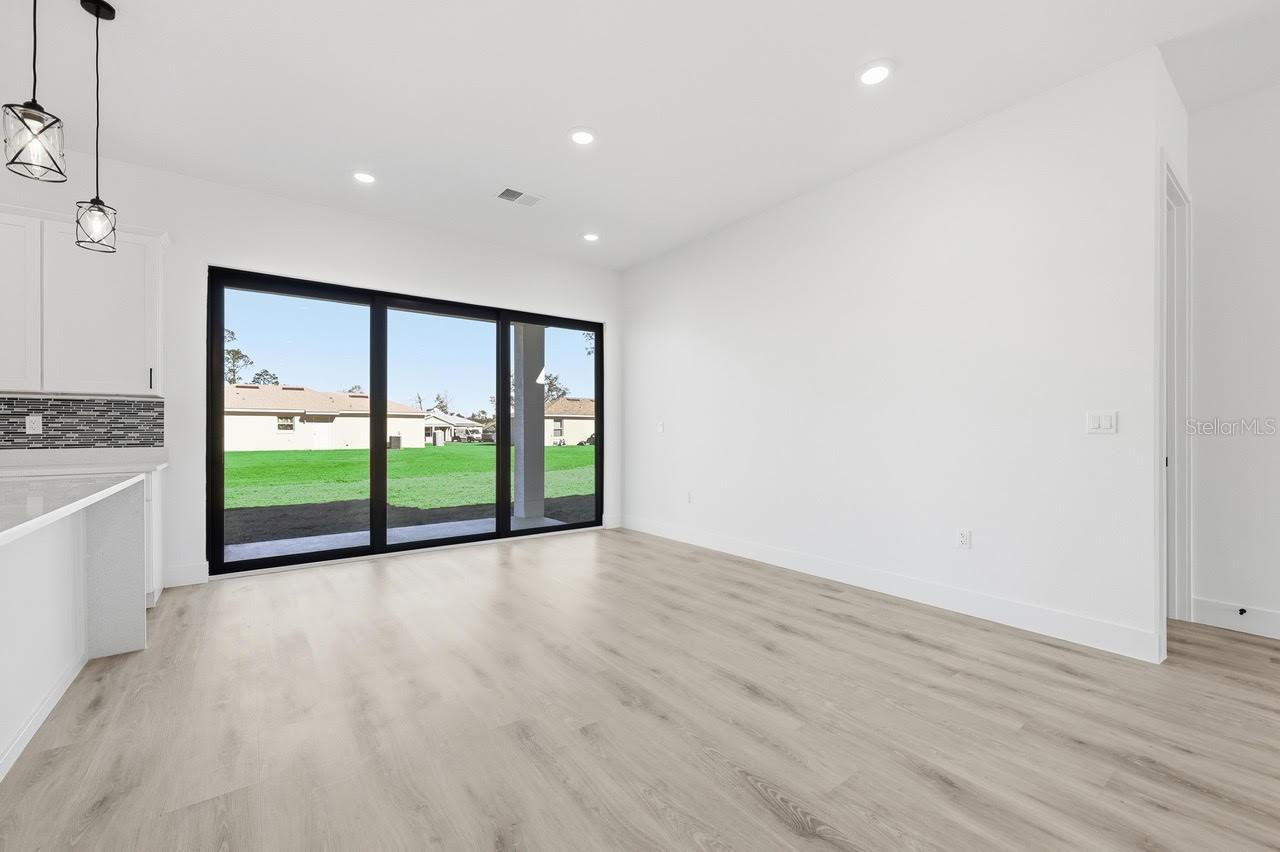 Image 23 of 64 For 2755 140th Loop