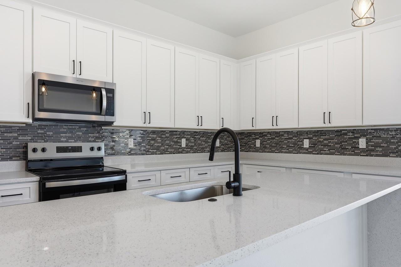 Image 27 of 64 For 2755 140th Loop