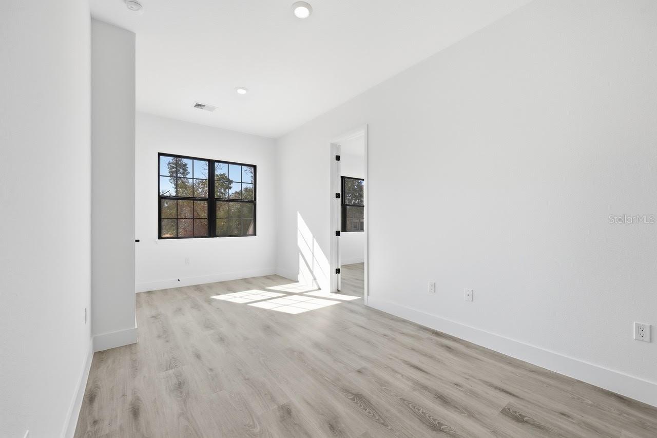 Image 50 of 64 For 2755 140th Loop