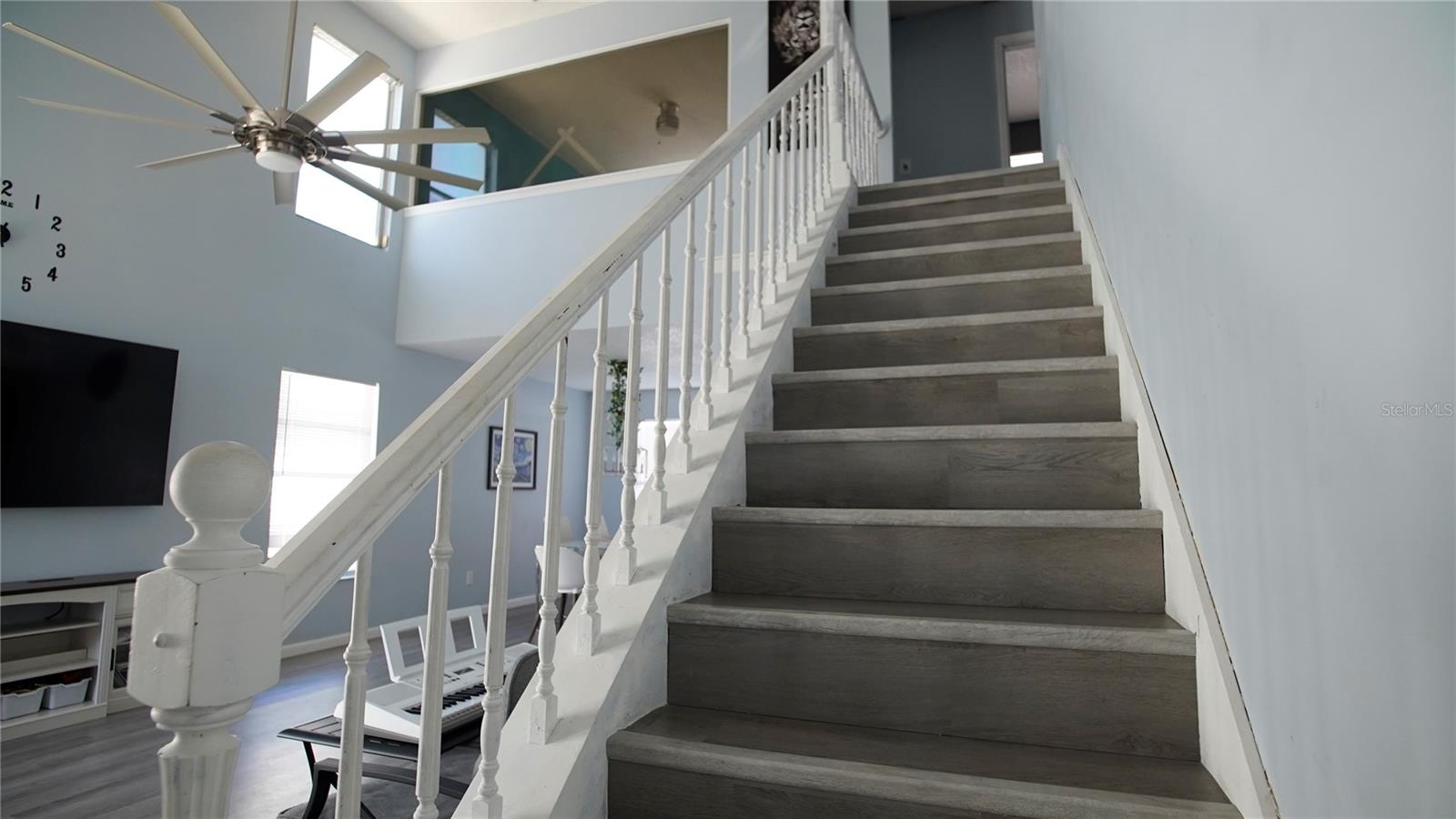 Image 12 of 53 For 9868 Aloma Bend Ln