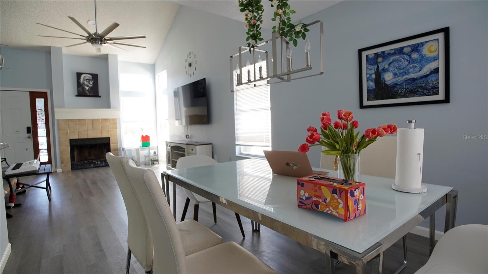 Image 17 of 53 For 9868 Aloma Bend Ln