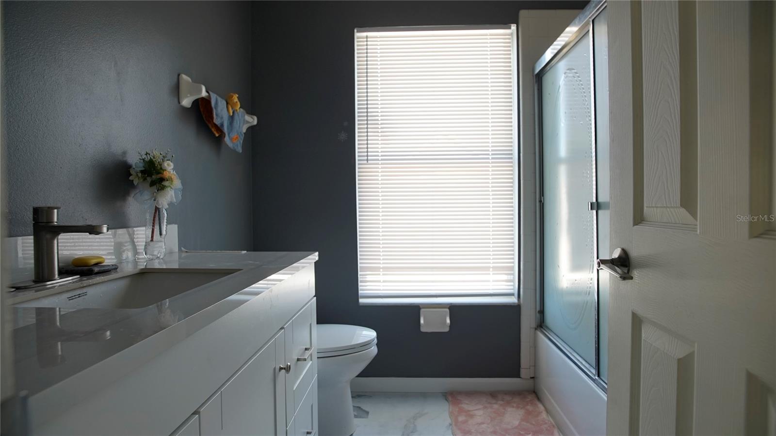 Image 21 of 53 For 9868 Aloma Bend Ln