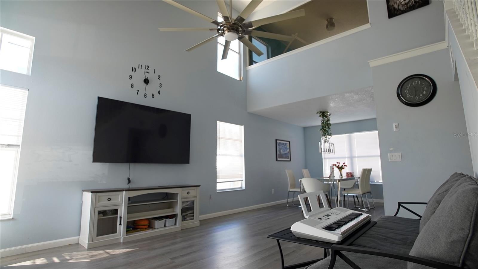 Image 6 of 53 For 9868 Aloma Bend Ln