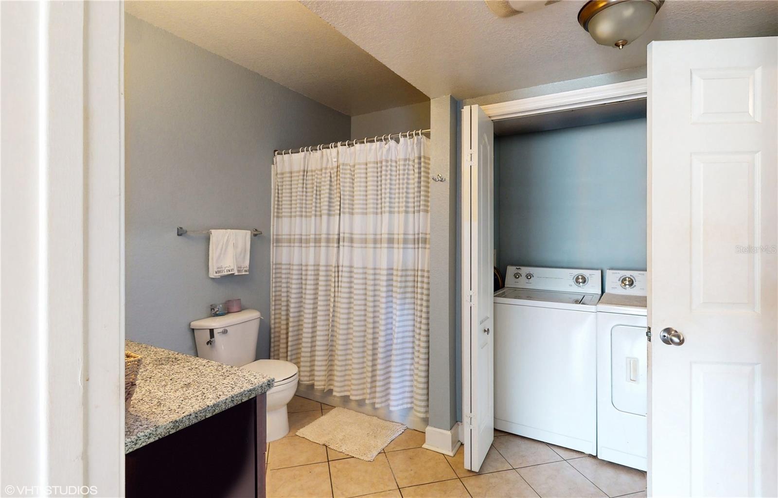 Image 12 of 19 For 300 South Street 6003