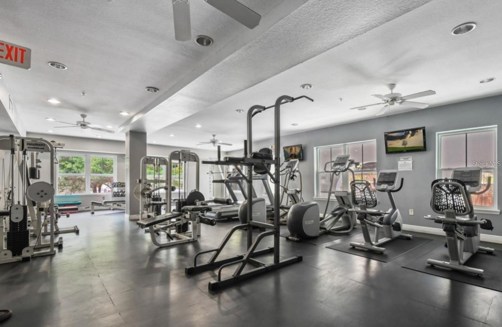 Image 15 of 19 For 300 South Street 6003