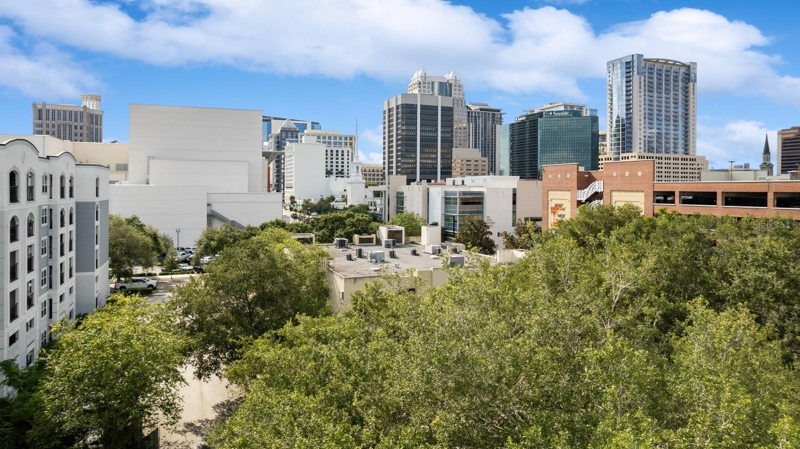 Image 16 of 19 For 300 South Street 6003